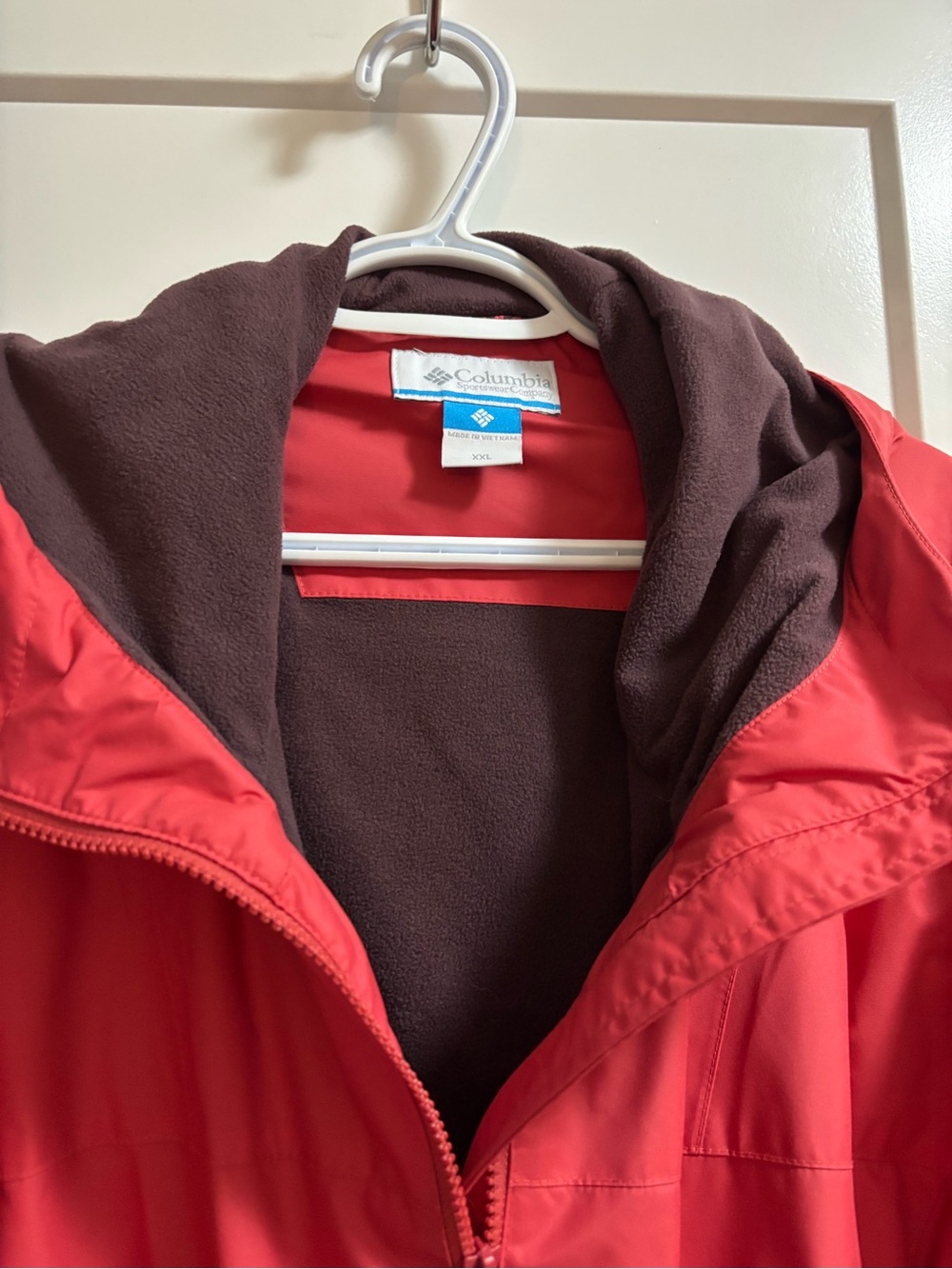 Columbia Red Ski Jacket with Brown Fleece Lining